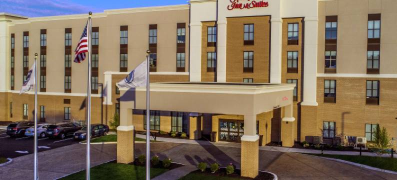 福克斯伯勒曼斯菲尔德欢朋套房酒店(Hampton Inn & Suites Foxborough -Mansfield)图片