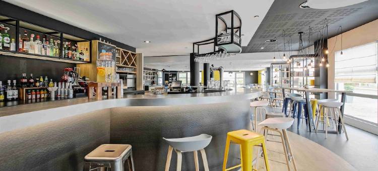 罗西康铂酒店-戴高乐机场-勒梅尼尔阿梅洛(Campanile Roissy - Aéroport CDG - Le Mesnil Amelot)图片