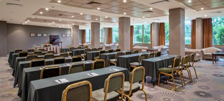迪瓦尼迈泰奥拉酒店(Divani Meteora Hotel)图片
