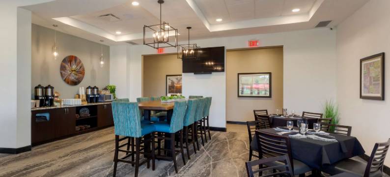 诺斯伍德贝斯特韦斯特精品酒店(Best Western Premier Northwood Hotel)图片