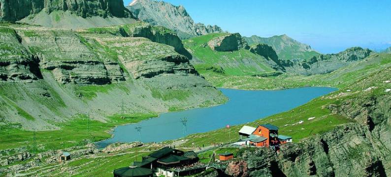 维尔德斯特鲁贝尔伯格酒店(Hotel-Restaurant Wildstrubel)图片