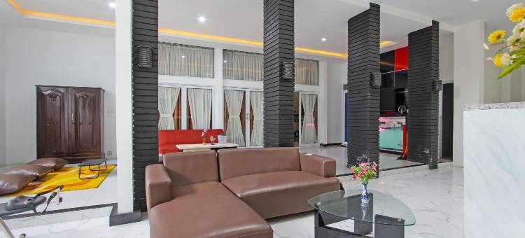 首都O 91665 D'普罗夫尊享宾馆(Capital O 91665 d'Prof Exclusive Guesthouse)图片