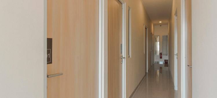 红门酒店-近苏加诺哈达国际机场(RedDoorz Near Soekarno Hatta Airport)图片