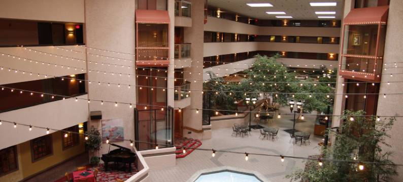 图森子爵套房温德姆华美达酒店(Ramada by Wyndham Viscount Suites Tucson East)图片