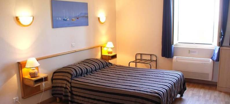 国际之家克雷特(Logis des Crêtes de Pignols)图片