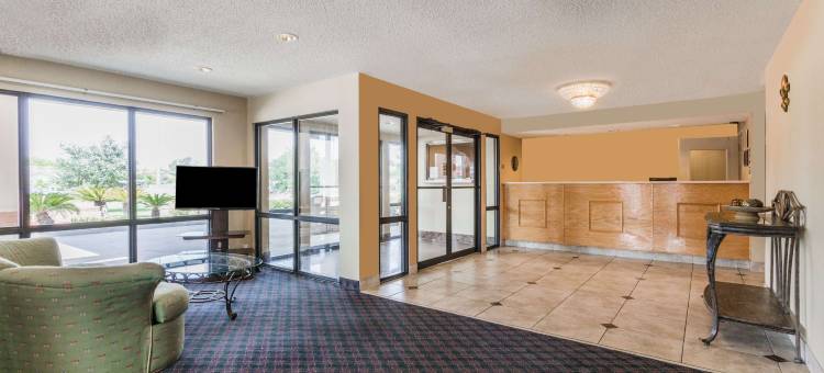 斯莱德尔速8酒店(Super 8 by Wyndham Slidell)图片