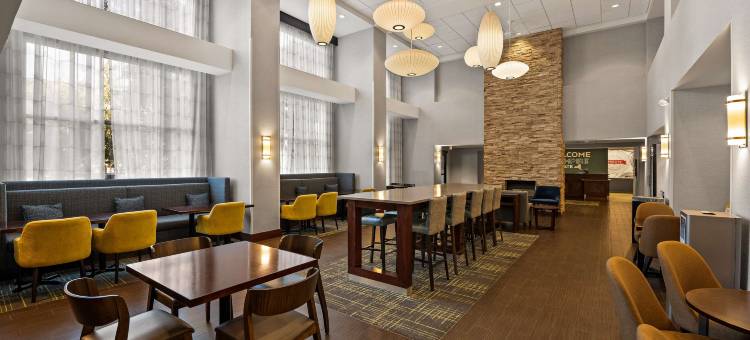 希尔顿欢朋套房酒店-波基普西(Hampton Inn & Suites Poughkeepsie)图片