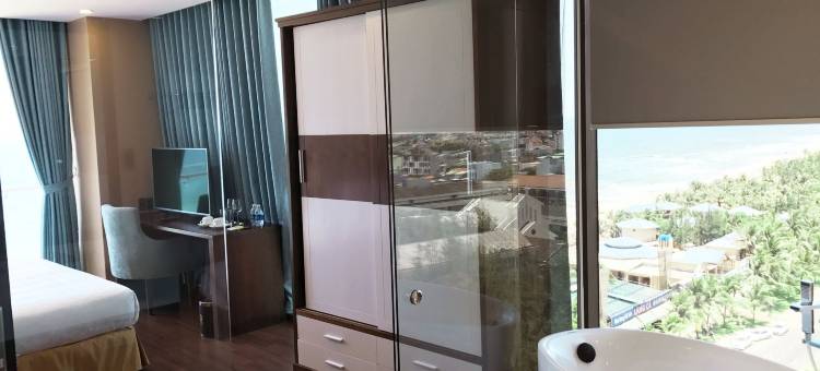 阿达莫酒店(Yarra Ocean Suites Danang)图片