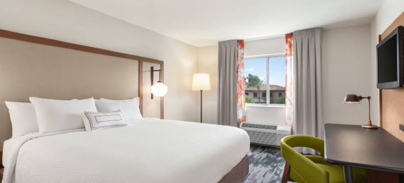 维塞利亚塞阔亚万豪万枫酒店(Fairfield Inn Visalia Sequoia)图片