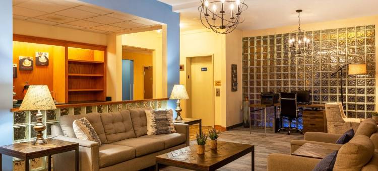 麦迪逊戴斯酒店(Days Inn & Suites by Wyndham Madison)图片