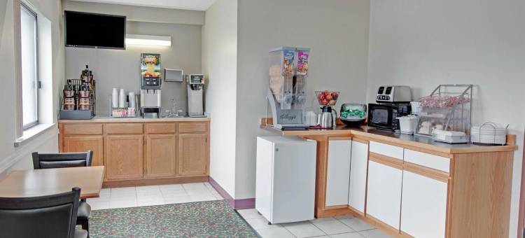 里士满温德姆呗盟酒店(Baymont Inn & Suites by Wyndham Richmond)图片