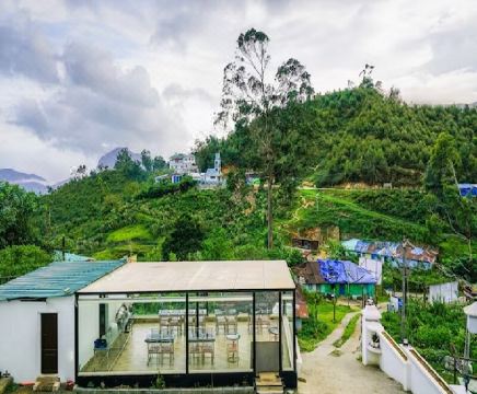 The Regency Casetta Hotel Overview