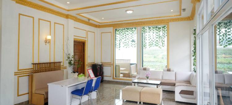 RedDoorz Syariah Near Gerbang Dieng 2图片