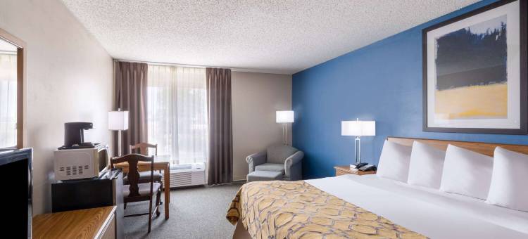 利蒙呗盟套房酒店(Baymont by Wyndham Limon)图片