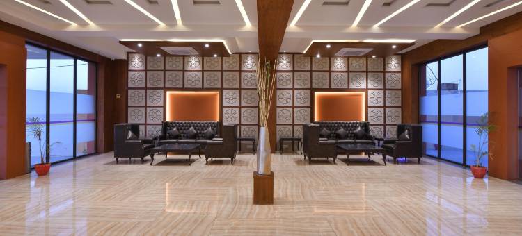 会所酒店摩尔比(Clubhouse Hotel Morbi by CheckIn)图片