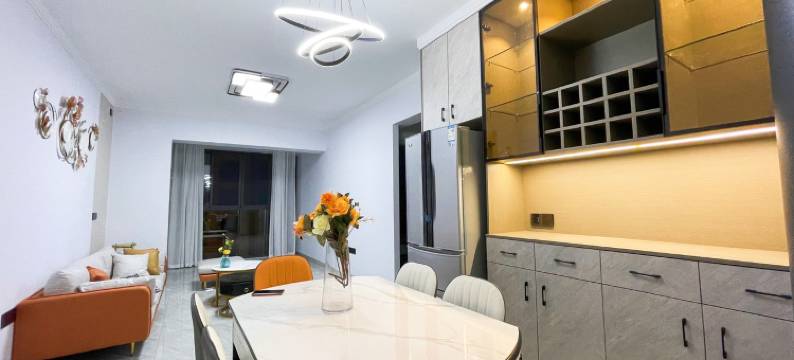 时尚轻奢民宿(建安路分店)图片