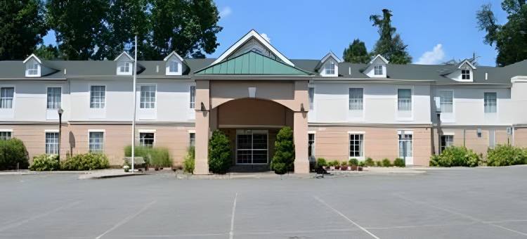 巴德湖呗盟酒店(Baymont by Wyndham Budd Lake)图片