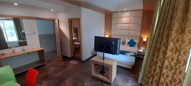 皇家橡树酒店(Royal Oak Hotel)图片