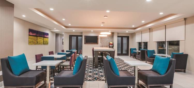 韦瑟福德拉昆塔温德姆套房酒店(La Quinta Inn & Suites by Wyndham Weatherford OK)图片