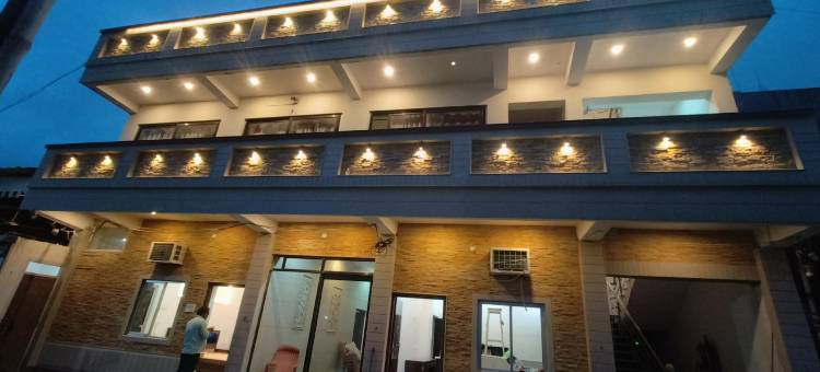 Ratna Hotel & Banquet图片