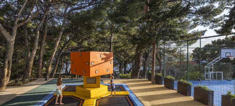 阳光马卡尔斯卡瓦拉玛尔(Sunny Makarska by Valamar)图片