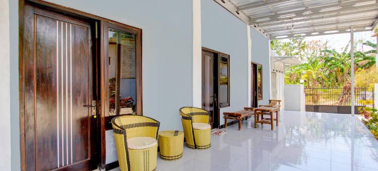 O酒店 苏里亚阿巴迪伊斯兰民宿 靠近巩邦市广场(Surya Abadi Homestay Syariah RedPartner)图片