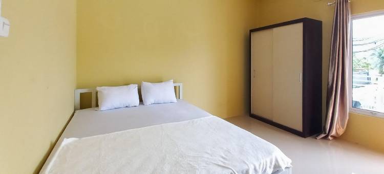 FARAH Homestay Syariah Mitra RedDoorz图片