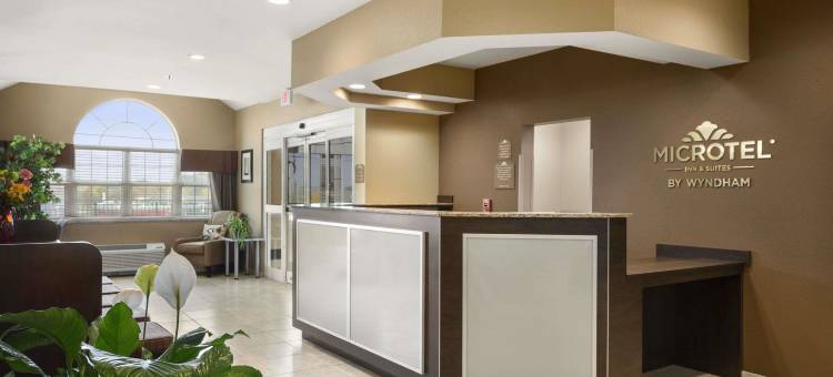 剑桥温德姆麦客达套房酒店(Microtel Inn & Suites by Wyndham Cambridge)图片