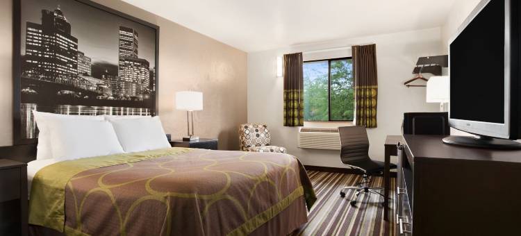 伍德伯恩速8酒店(Super 8 by Wyndham Woodburn)图片