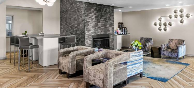 乐趣世界贝斯特韦斯特套房酒店(Best Western Worlds of Fun Inn  Suites)图片