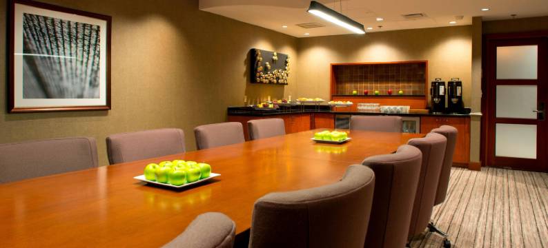 新奥尔良梅泰里莱克威万豪酒店(New Orleans Marriott Metairie at Lakeway)图片