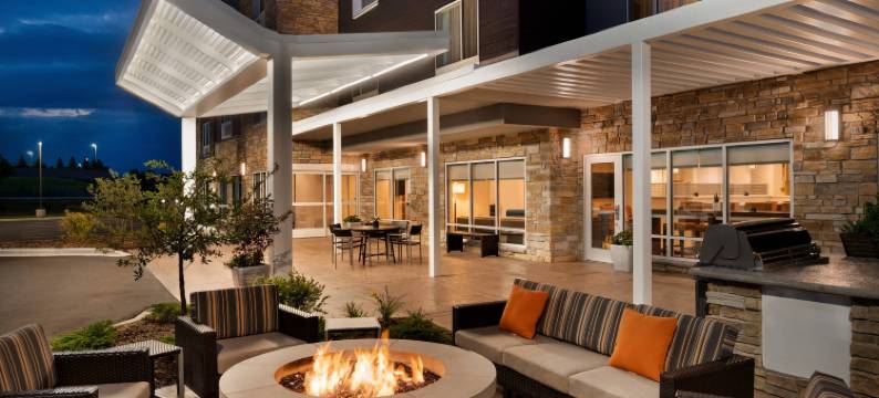 密尔沃基-格拉夫顿TownePlace套房酒店(TownePlace Suites Milwaukee Grafton)图片