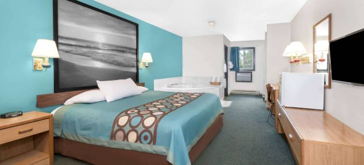 休伦温德姆速8酒店(Super 8 by Wyndham Huron)图片