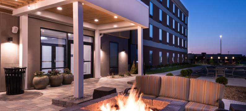 梅里尔维尔希尔顿惠庭套房酒店(Home2 Suites by Hilton Merrillville)图片