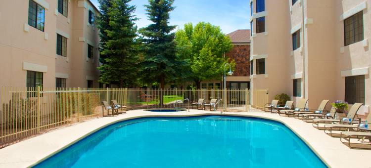 费拉格尔斯塔夫希尔顿大使套房酒店(Embassy Suites by Hilton Flagstaff)图片