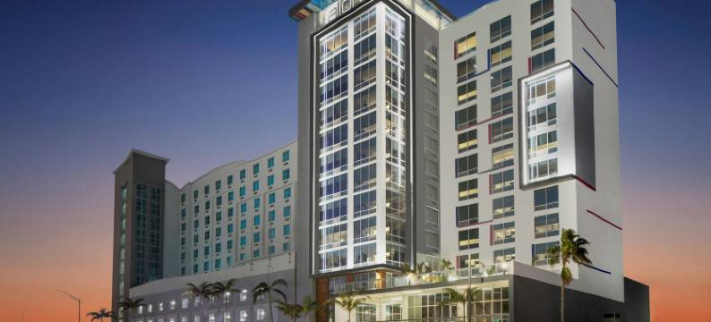 劳德代尔堡机场雅乐轩酒店(Aloft Fort Lauderdale Airport)图片