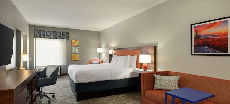 韦恩斯伯勒/斯图亚特德拉福特欢朋旅馆(Hampton Inn Waynesboro/Stuarts Draft)图片