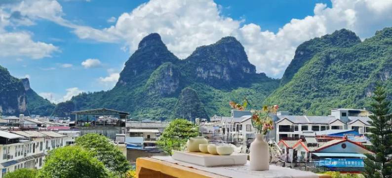 阳朔诗野民宿(西街千古情店)图片