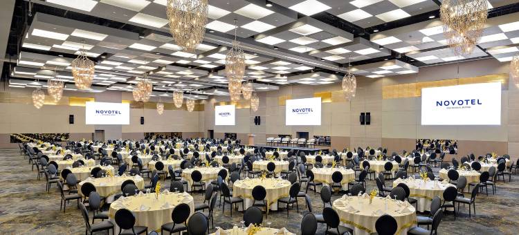 阿布扎比阿尔布斯坦诺富特酒店(Novotel Abu Dhabi Al Bustan)图片