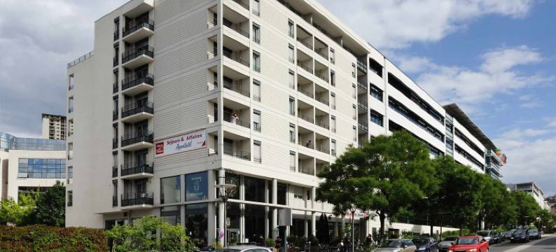 塞祖尔阿菲尔里昂公园拉娜酒店(Séjours & Affaires Lyon Park Lane)图片