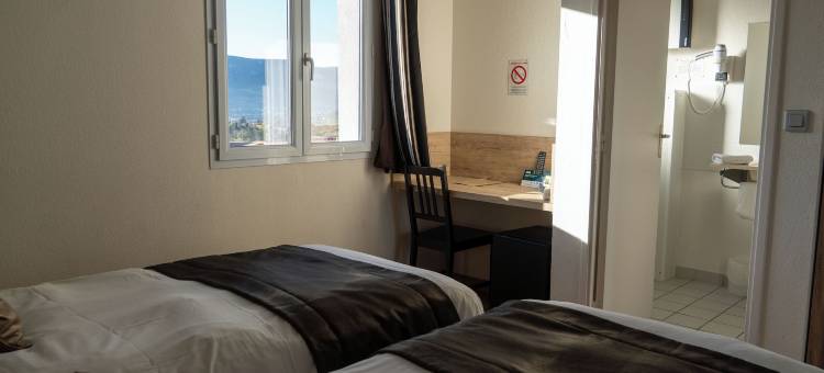 Cit'Hotel餐厅保龄球米洛(Cit'Hotel Restaurant du Bowling de Millau)图片