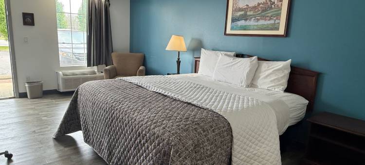 布伦特伍德旅馆及套房(Brentwood Inn & Suites)图片