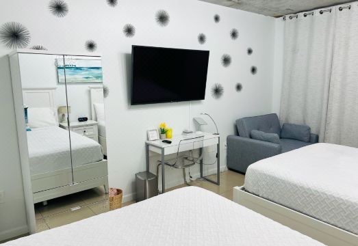 Amazing Condo with Pool at Midblock Miami Hotel Overview