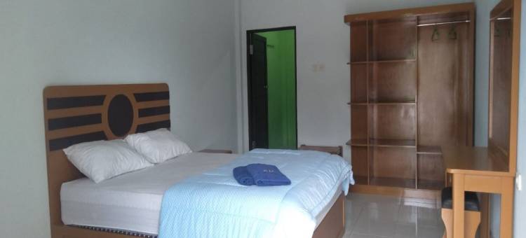 O酒店彭多克普蒂莎蒂卡伊斯兰旅馆靠近朱马特市场阿鲁阿鲁(Hotel O Pondok Puti Sartika SyariahNearPasar Jum'at Aluh Aluh)图片