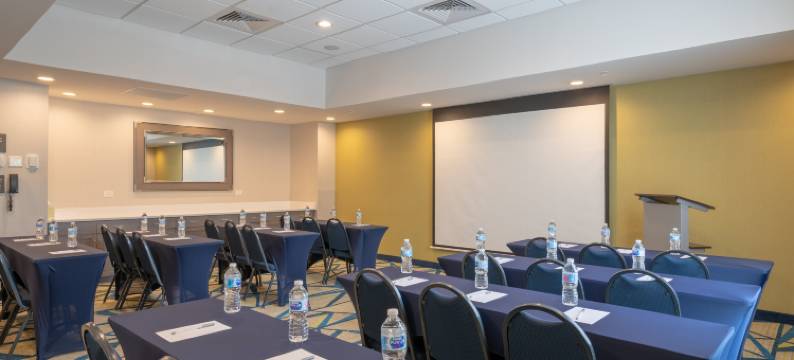 格伦登/华盛顿特区欢朋套房酒店(Hampton Inn & Suites by Hilton Glenarden Washington DC)图片