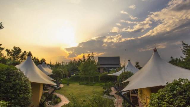 Chengdu Miaoxi Wild Luxury Resort Hotel