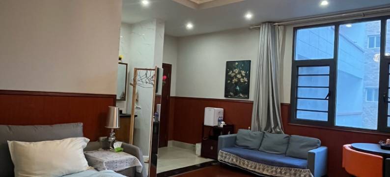 房东昆红度假别墅(建禾西路分店)图片