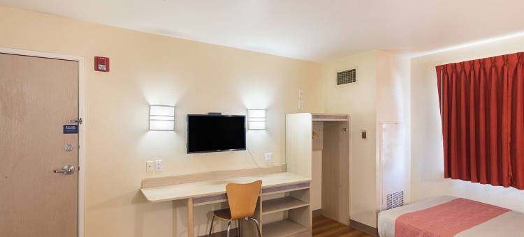 特雷尔6号汽车旅馆(Motel 6 Terrell, TX)图片