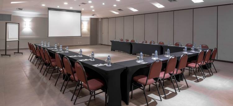 库亚巴德维尔高级酒店(Hotel Deville Prime Cuiabá)图片