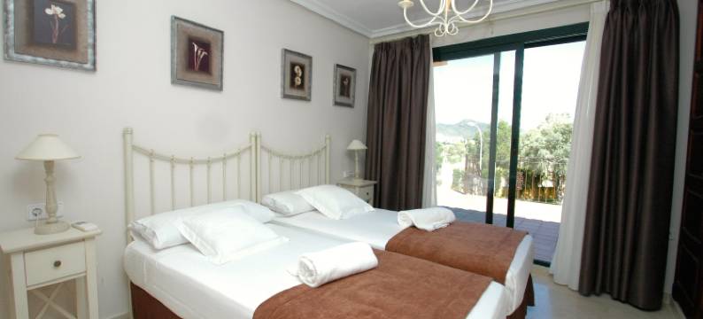 拉曼加俱乐部蒙特马里斯高尔夫豪华别墅公寓(Montemares Golf Luxury Villas & Apartments at la Manga Club)图片